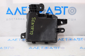 Nissan Sentra 13-19 Underhood Fuse Box