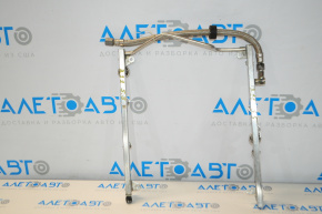 Mercedes W211 E550 Fuel Rail