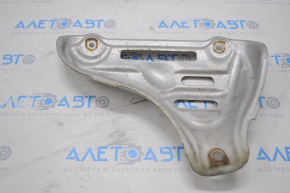 Toyota Prius V 12-17 manifold guard