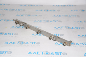 Fuel rail VW Passat b7 12-14 USA 2.5
