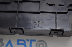 Fuse Box VVB Toyota Prius V 12-17