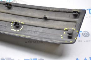 Upper bumper trim Jeep Compass 11-16 black broken mount