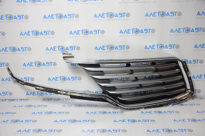 Radiator grill right Lincoln MKC 15-18 pre-rest with frame