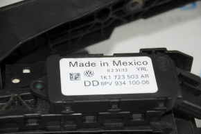 VW Passat b7 12-15 USA gas pedal