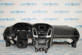 Dashboard front panel without AIRBAG Ford Focus mk3 11-14 dorest, crack in the glove compartment crepe, cracking body