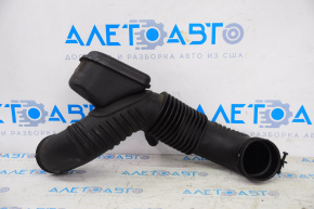 Air duct for manifold Kia Optima 11-16 hybrid