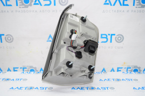 Left taillight Chrysler 300 12-14 prerest without chrome strip