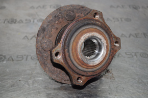 Front right hub Chrysler 300 11-23 AWD rusty