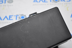 Chrysler 300 11-13 underhood fuse box broken creases scratches