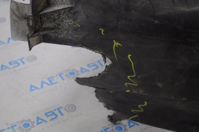 Front left mudguard Ford Focus mk3 11-18 missing fragment, tear