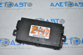 KEYLESS ENTRY RECEIVER RFHUB Chrysler 300 11-13