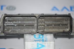 Block ECU engine computer VW Passat b8 16-19 USA dents
