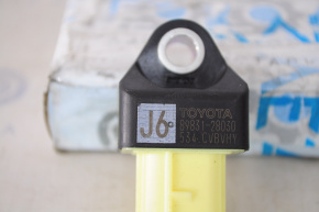 Airbag sensor front left Toyota Prius 50 16-22