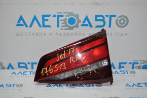 Lamp inside trunk lid right VW Jetta 16-18 USA halogen dark, scratches chips