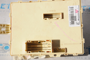 Fuse box under the dashboard Hyundai Sonata 11-15 hybrid