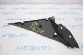 Plug triangle rear right Nissan Murano z52 15-19 breakage of fastening