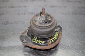 Engine mount left Chrysler 300 11-23 rusty, cracked boot