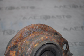 Engine mount left Chrysler 300 11-23 rusty, cracked boot