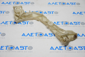 Rear bumper mount, outer right, Ford Focus mk3 11-14 pre-rest 5d