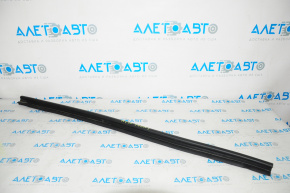 Audi A4 B8 08-16 bonnet seal central