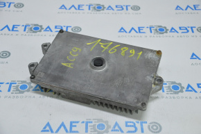 Honda Accord 13-13 engine computer ECU block dented, no fragment