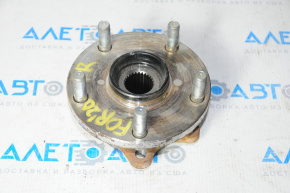 Front right hub Subaru Forester 19-24 SK