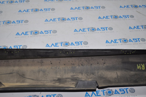 Threshold right Ford Focus mk3 11-18 scratches breakage fastening
