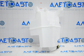 Nissan Rogue 17-20 Windscreen Washer Reservoir with Motor