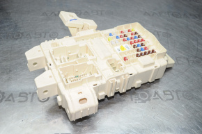 Fuse box under the dashboard Kia Soul 14-19