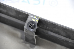 Right threshold Nissan Rogue 14-16 is dented, cracks are strengthened