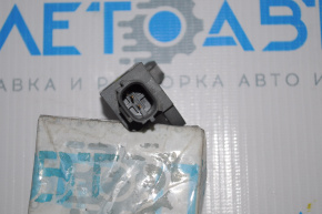 Nissan Rogue 14-20 Front Airbag Sensor On TV