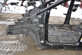 Front left quarter Ford Escape MK3 13-14 pre-rest, black on the body