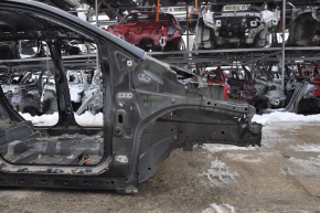 Front right quarter Ford Escape MK3 13-14 pre-rest, black on the body