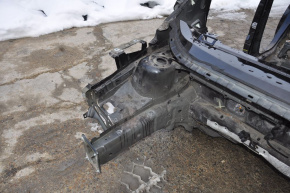 Front right quarter Ford Escape MK3 13-14 pre-rest, black on the body