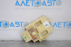 Fuse box under the dashboard Kia Optima 16-