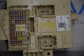 Fuse box under the dashboard Kia Optima 16-