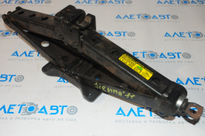 Toyota Sienna 11-20 Jack