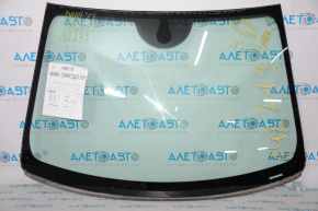 Windshield Dodge Dart 13-16 air on edge, sand