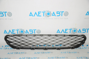 Lower grille front bumper Nissan Rogue 14-16 grille tears