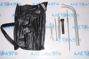 Tool kit set Audi Q5 8R 09-17