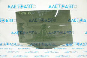 VW Tiguan rear right door glass tinted 18-24