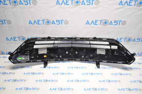 Chevrolet Volt 16 Front Bumper Lower Grille - With Cap