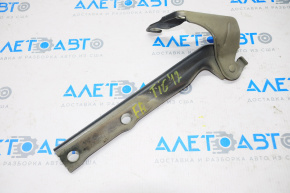 Right hood hinge for a VW Tiguan 09-18