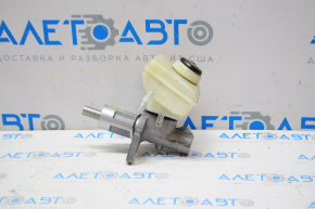 Master brake cylinder with reservoir Audi Q5 8R 09-17 with cover