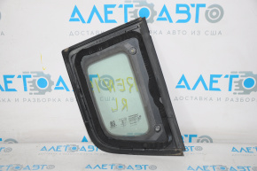 Rear left solid glass window Jeep Renegade 15-23