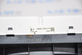 Instrument cluster Lexus CT200h 11-12
