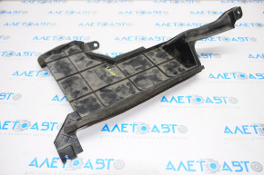 Left radiator deflector for Nissan Leaf 11-12