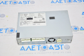 Lexus CT200h 11-12 Audio Amplifier