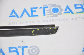Windshield molding right Lexus CT200h 11-17 broken fasteners, scratches