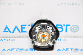 The driver's steering wheel airbag on the Infiniti QX50 19-20 exploded.